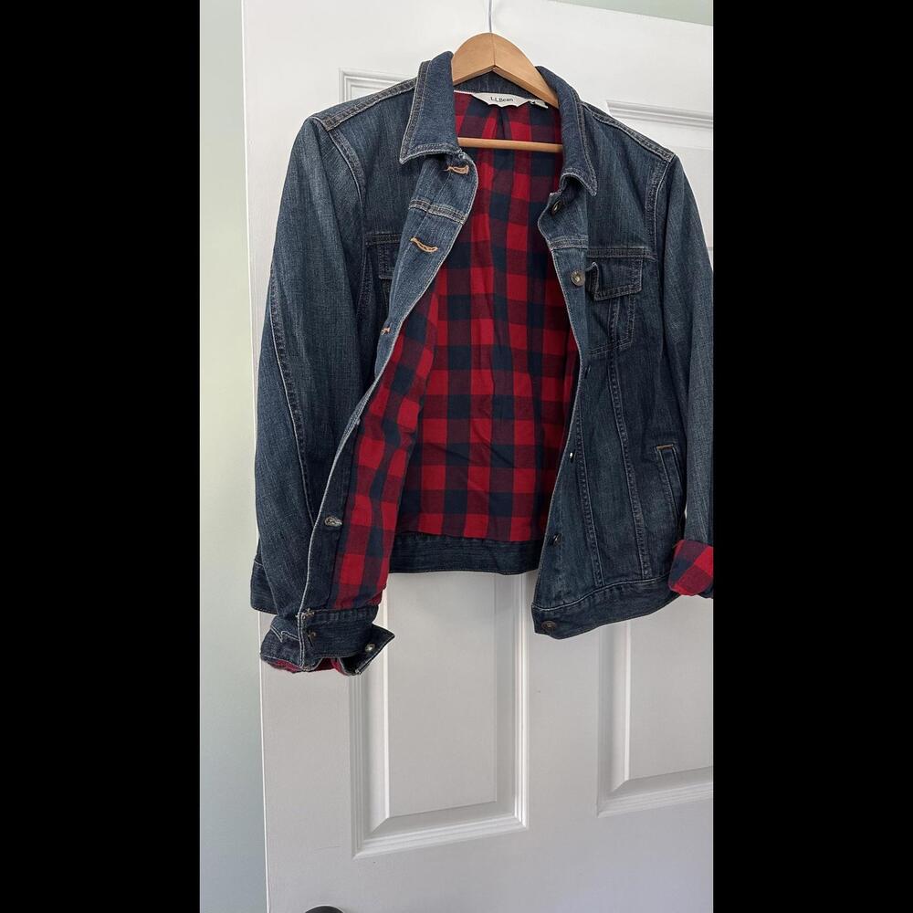 Women's L.L. Bean Flannel Lined Denim Jacket